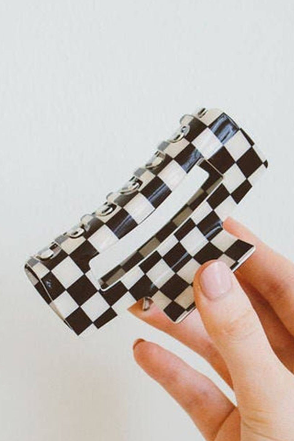 Black + White Checkered Claw Clip