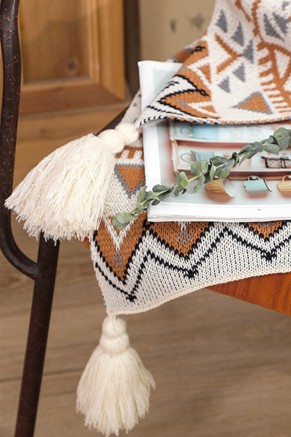 Geometric Pattern Knit Bohemian Tassel Throw Blanket