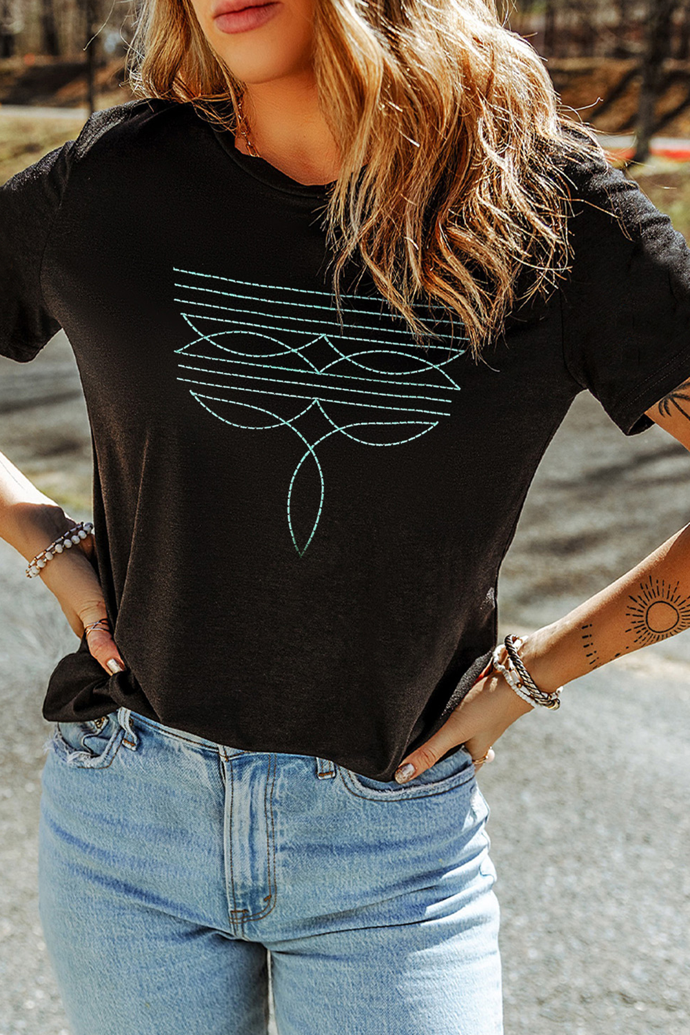 Black Western Fashion Geometric Embroidered T-Shirt