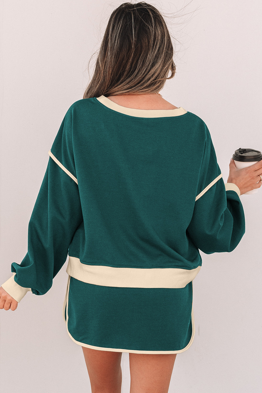 Color Contrast Loose Pullover and Tie Waist Skort Set